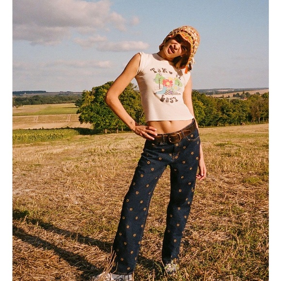 BDG High Waisted Cowboy Horseshoe Denim Jeans size 26 Urban Outfitters Concert - Picture 4 of 14